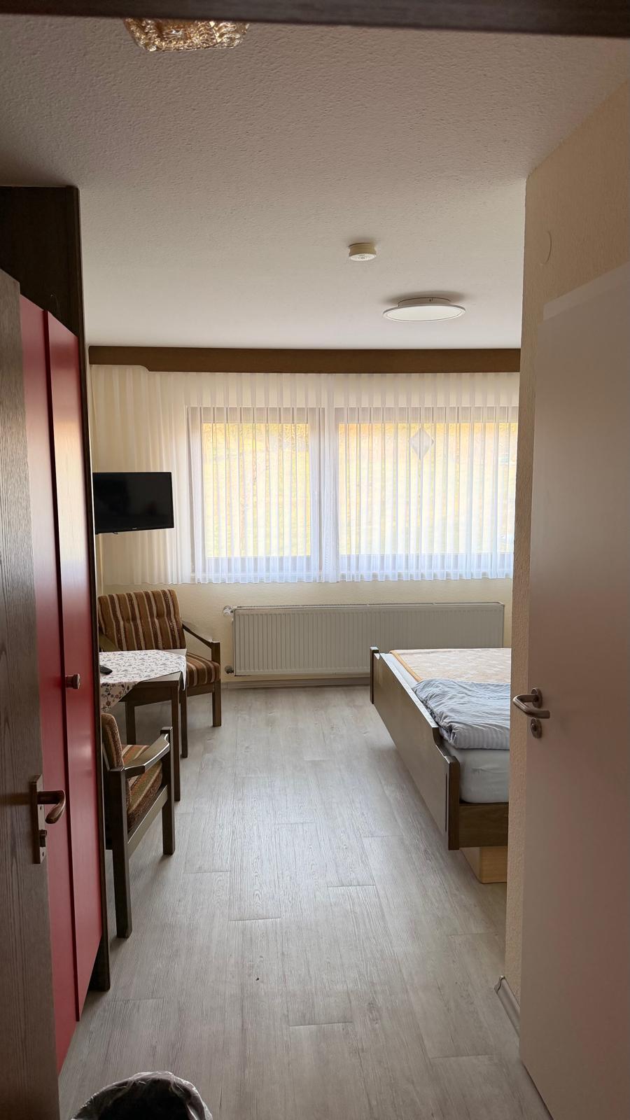 Obergeschoss 1 – Zimmer 7 (Doppelzimmer) - Bild 2