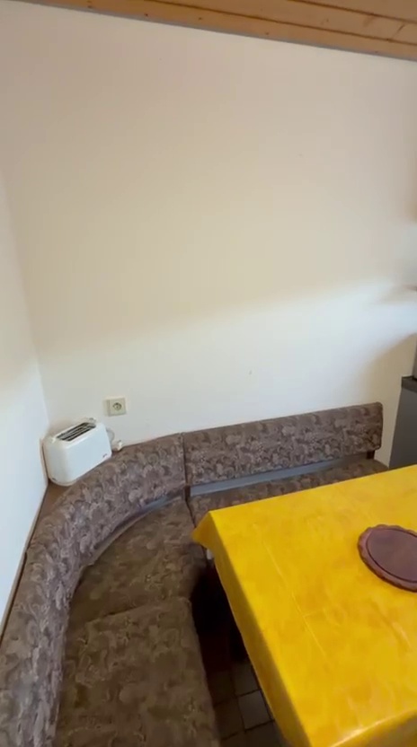 Obergeschoss 2 – Zimmer 12 (Doppelzimmer/FW) - Bild 5